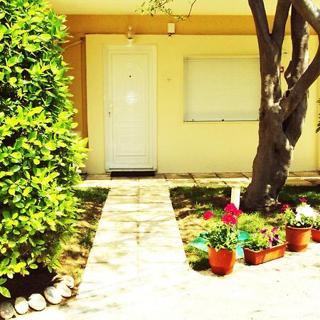 Villa Kiza Apartments Agia Triada  Exterior photo