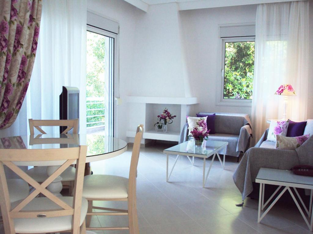 Villa Kiza Apartments Agia Triada  Exterior photo
