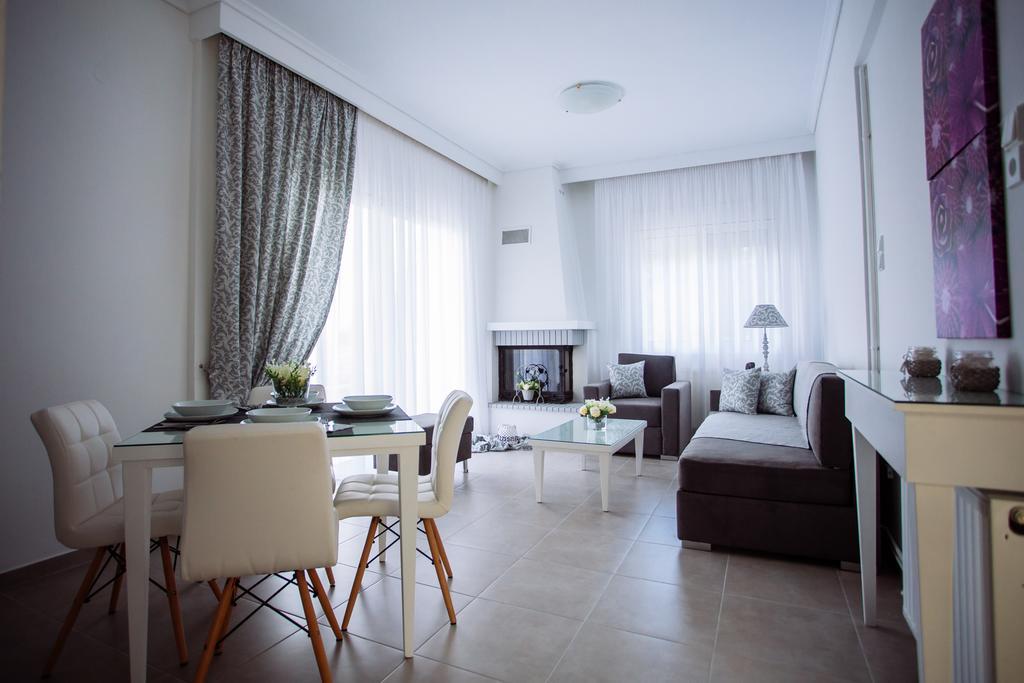 Villa Kiza Apartments Agia Triada  Exterior photo
