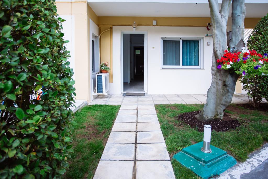 Villa Kiza Apartments Agia Triada  Exterior photo